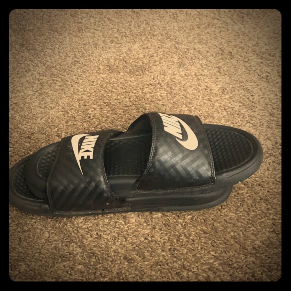 Nike slippers